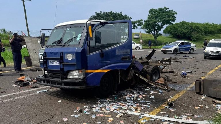 4b0f30d4-8d6c-494b-aaf9-a2c6272d2197